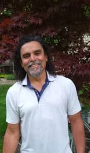 Oscar Almeida, owner and lead painter